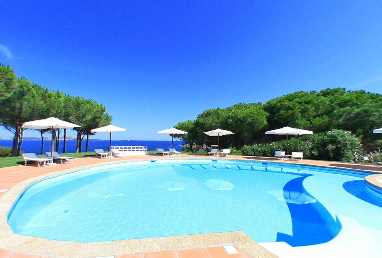 Hotel Porto Piccolo Baja Sardinia Exteriör bild