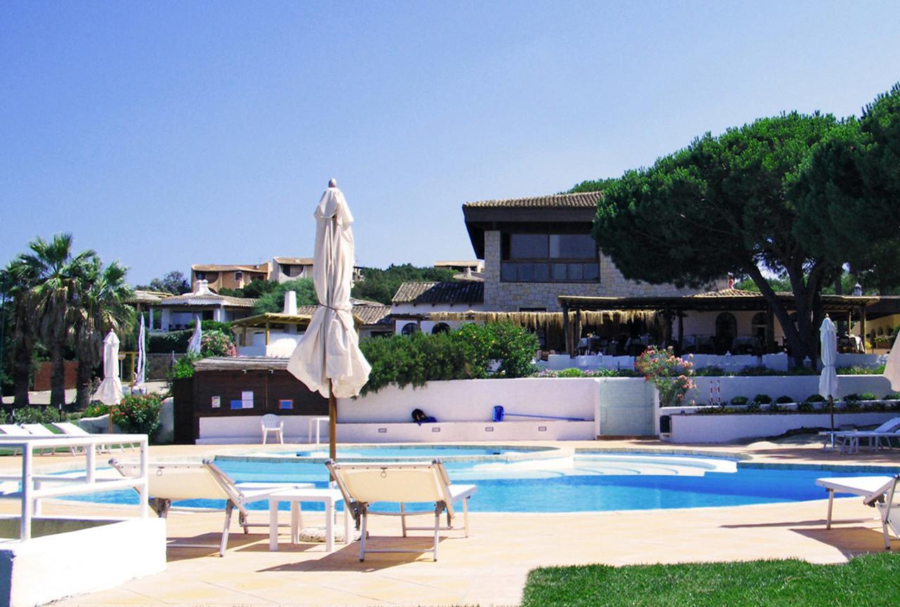 Hotel Porto Piccolo Baja Sardinia Exteriör bild